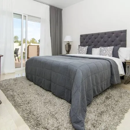 Lbp - 3 Bedroom Penthouse In Nueva Andalucia *