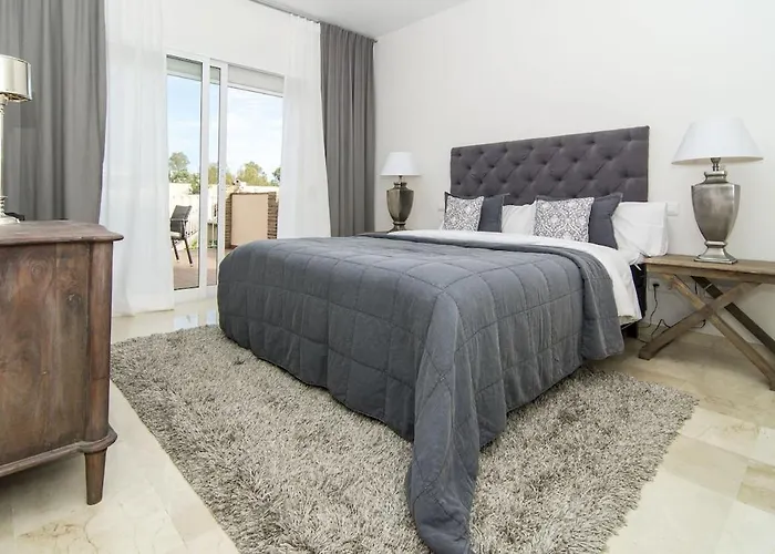 Lbp - 3 Bedroom Penthouse In Nueva Andalucia * מארבלה